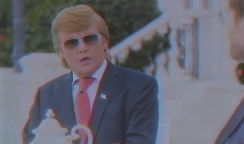 A semmiből jött ez a Johnny Depp-film Donald Trumpról, és nem fogsz