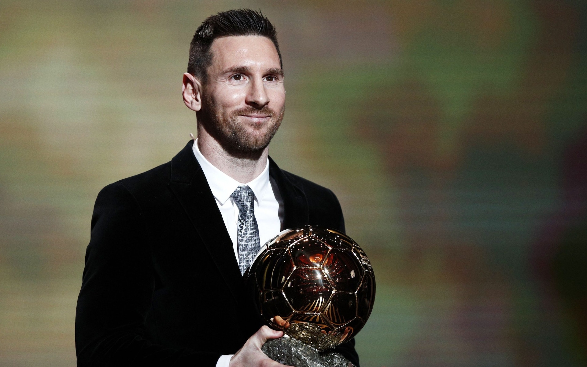 Lionel Messi hatodszor is aranylabdás | Az online férfimagazin