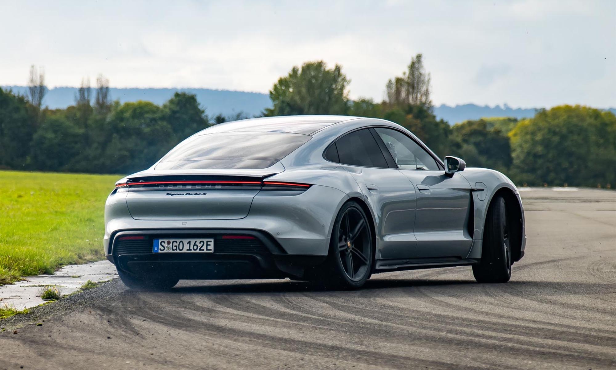 Porsche Taycan Turbo S Купить