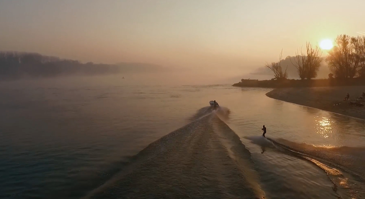 Teljesen beszippant ez a Kádár-szigetnél forgatott magyar wakeboardos ...